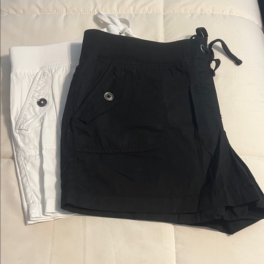 LOFT Black and White Women's Shorts